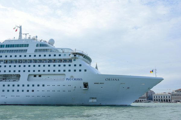 Découvrez les charmes et défis d'une croisière multi-destinations : les clés d'un périple mémorable !
